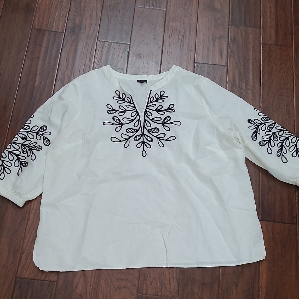 Talbots Creamy White Linen Blend Blouse with Black Embroidery size 3X